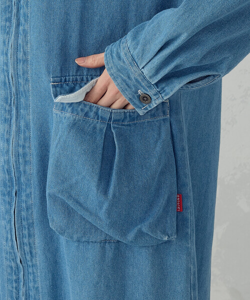 ONIGIRI（オニギリ）の「デニムパーカーワンピース / セットアップ対応（ワンピース・レディース・サックスブルー/グレー・FREE）」の14枚目の写真