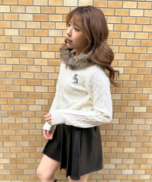 セール】《ケーブル編み×ファーフード》ダブルZIPニットパーカー／秋冬