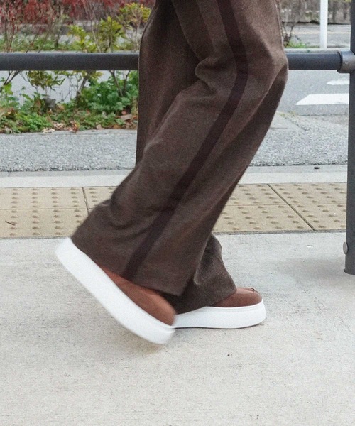 【AKIKO KIZU×Daniella and GEMMA】ボリュームスニーカー