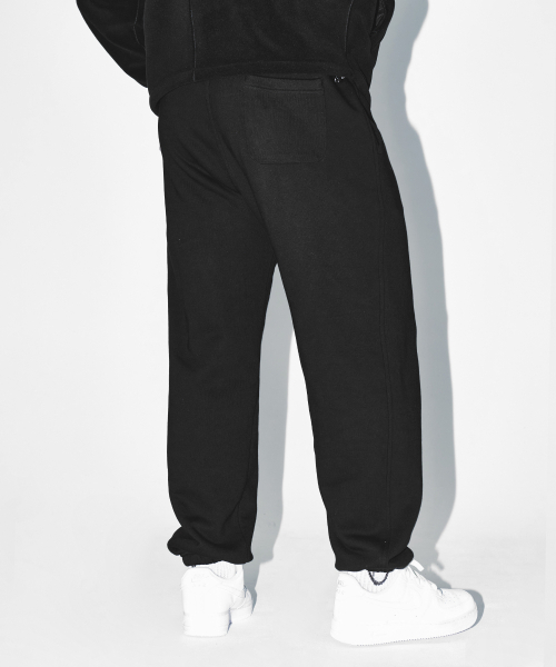 BORN TO WIN（ボーントゥウィン）の「CHROME B JOGGER PANTS [BLACK]（スウェットパンツ・メンズ・その他・2/1）」の9枚目の写真