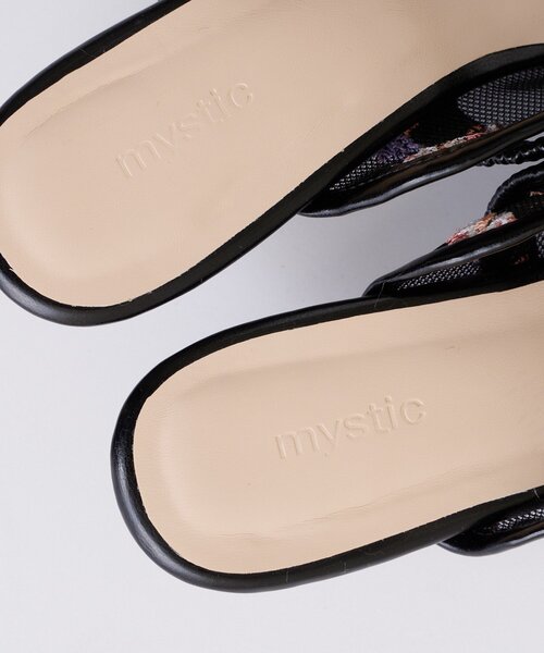 mystic（ミスティック）の「フラワーチュールミュール（その他シューズ・レディース・ホワイト/ブラック・36/37/38）」の15枚目の写真