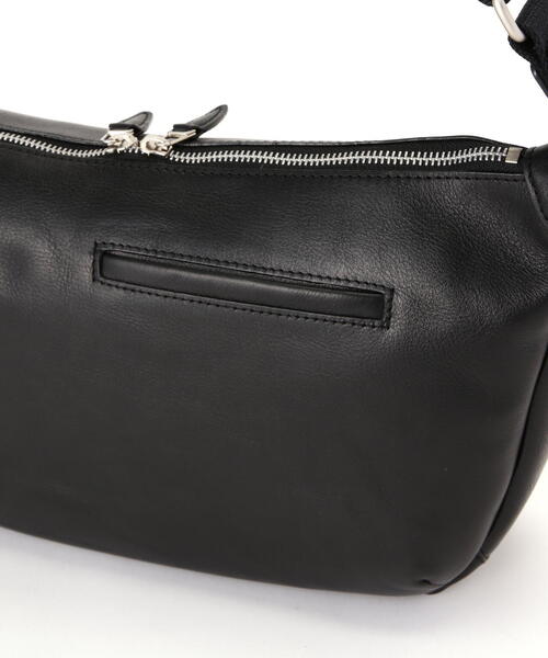 AVIREX（アヴィレックス）の「VARSITY LEATHER HOBO BAG / AVX5650（トートバッグ・メンズ・ブラック・F）」の8枚目の写真