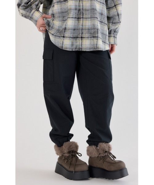 RODEO CROWNS WIDE BOWL（ロデオクラウンズワイドボウル）の「カーゴJOGパンツ（カーゴパンツ・レディース・ベージュ/ブラック/スモークピンク/カーキ・SMALL/MEDIUM）」の5枚目の写真