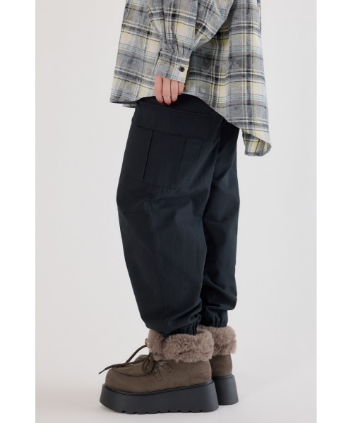 RODEO CROWNS WIDE BOWL（ロデオクラウンズワイドボウル）の「カーゴJOGパンツ（カーゴパンツ・レディース・ベージュ/ブラック/スモークピンク/カーキ・SMALL/MEDIUM）」の7枚目の写真