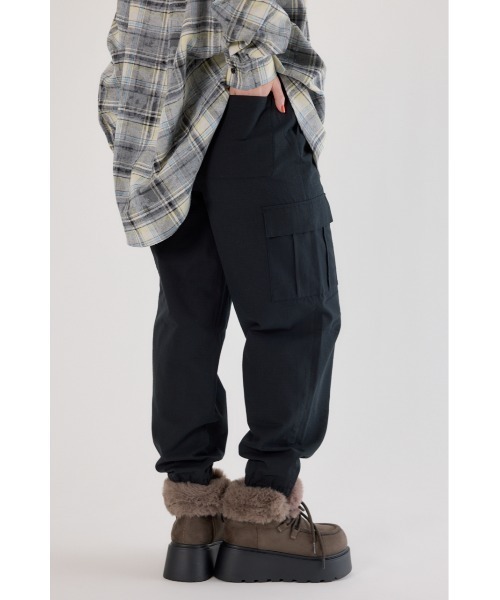 RODEO CROWNS WIDE BOWL（ロデオクラウンズワイドボウル）の「カーゴJOGパンツ（カーゴパンツ・レディース・ベージュ/ブラック/スモークピンク/カーキ・SMALL/MEDIUM）」の8枚目の写真