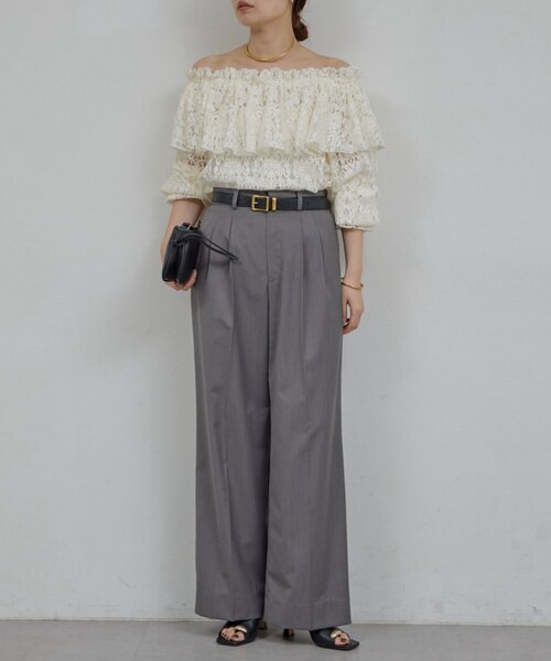 【からあげ様】Cen. オフショルブラウス ボリュームスリーブオフショルブラウス | Blouse | HER. Online Store