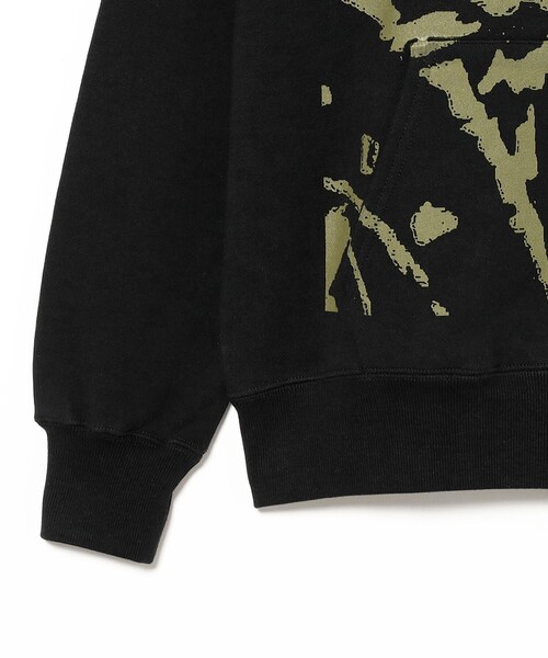BEAMS T(ビームスティー)の「Joe Garvey / Hoodie(パーカー・メンズ・ブラック・SMALL/MEDIUM/LARGE/X-LARGE)」の4枚目の写真