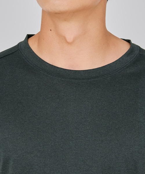 Champion(チャンピオン)の「【Champion/チャンピオン】メンズ スポーツ ショートスリーブTシャツ(Tシャツ/カットソー・メンズ・ブラック/ホワイト/グリーン系その他6/ネイビー系9/ヘザーチャコール・X-LARGE/LARGE/MEDIUM)」の8枚目の写真