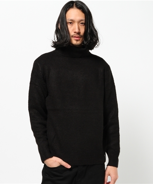 CIAOPANIC TYPY（チャオパニックティピー）の「ダイナホットストレッチタートルニット（ニット/セーター・メンズ・ネイビー/ブラック/ホワイト・MEDIUM/LARGE/SMALL）」の3枚目の写真