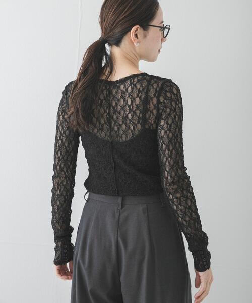 URBAN RESEARCH（アーバンリサーチ）の「ストレッチレーストップス（Tシャツ/カットソー・レディース・オフホワイト/ブラック・FREE）」の18枚目の写真