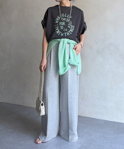 DouDou（ドゥドゥ）の「サークルロゴTEE（Tシャツ/カットソー・レディース・チャコールグレー/オフホワイト/ブラウン・FREE）」の13枚目の写真