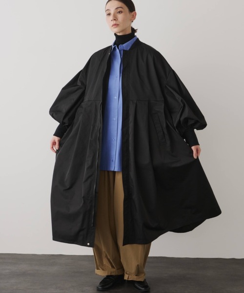 Libra Cue（リブラ キュー）の「MA-1ドレスコート（ノーカラーコート・レディース・アイボリー/ブラック・FREE）」の2枚目の写真