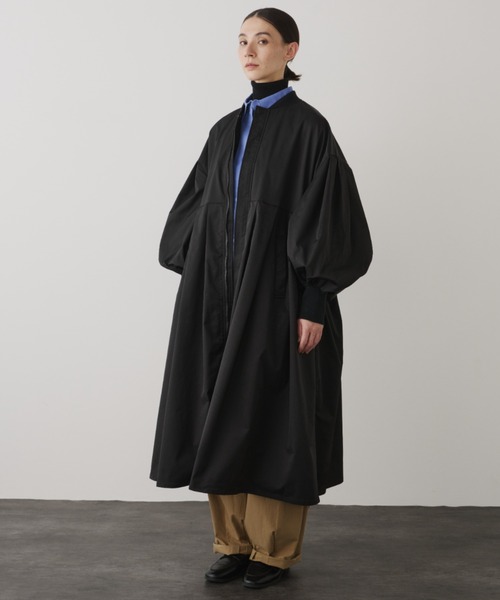 Libra Cue（リブラ キュー）の「MA-1ドレスコート（ノーカラーコート・レディース・アイボリー/ブラック・FREE）」の4枚目の写真