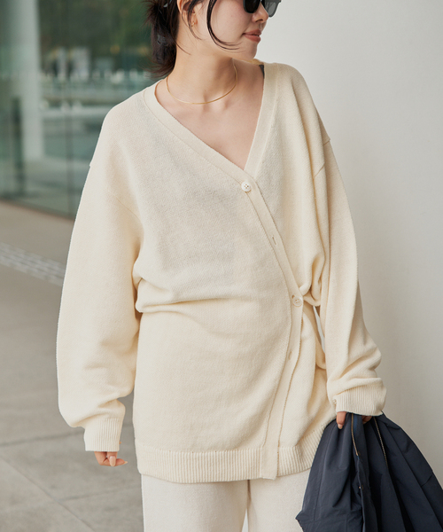 plage(プラージュ)の「organic linen 混 カーディガン(カーディガン/ボレロ・レディース・アイボリー/ブラウン・FREE)」の11枚目の写真