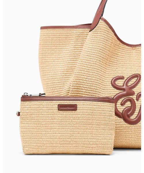 EMPORIO ARMANI（エンポリオアルマーニ）の「【エンポリオ アルマーニ】ラージショッパー ウーブンストロー EAロゴ（トートバッグ・レディース・ナチュラル・FREE）」の5枚目の写真