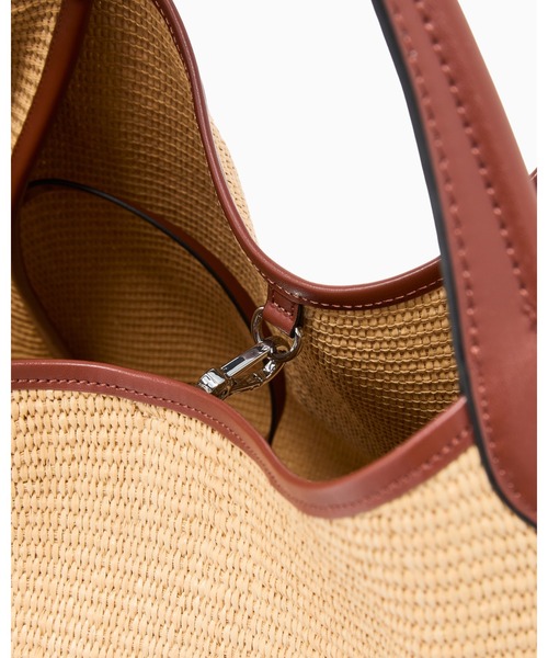 EMPORIO ARMANI（エンポリオアルマーニ）の「【エンポリオ アルマーニ】ラージショッパー ウーブンストロー EAロゴ（トートバッグ・レディース・ナチュラル・FREE）」の6枚目の写真