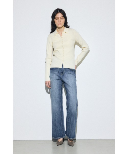 AZUL by moussy（アズールバイマウジー）の「【サイズ,身長別画像あり】AZUL DENIM センタープレスフレアデニム ショート丈（デニムパンツ・レディース・ブルー/ワンウォッシュ・24inch/25inch/26inch/27inch）」の6枚目の写真