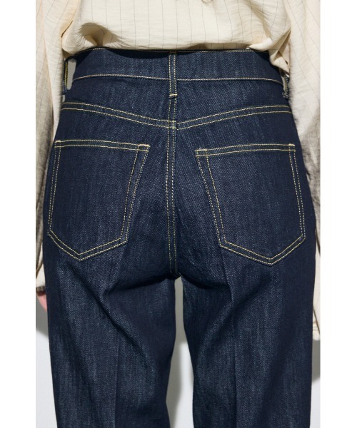AZUL by moussy（アズールバイマウジー）の「【サイズ,身長別画像あり】AZUL DENIM センタープレスフレアデニム ショート丈（デニムパンツ・レディース・ブルー/ワンウォッシュ・24inch/25inch/26inch/27inch）」の21枚目の写真