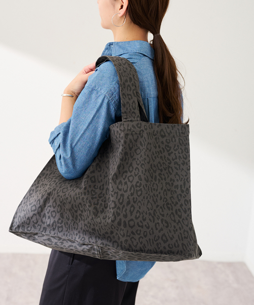 FRAMeWORK（フレームワーク）の「YARMO landry バッグ（トートバッグ・レディース・チャコールグレー/モカ/ホワイト系その他・FREE）」の6枚目の写真