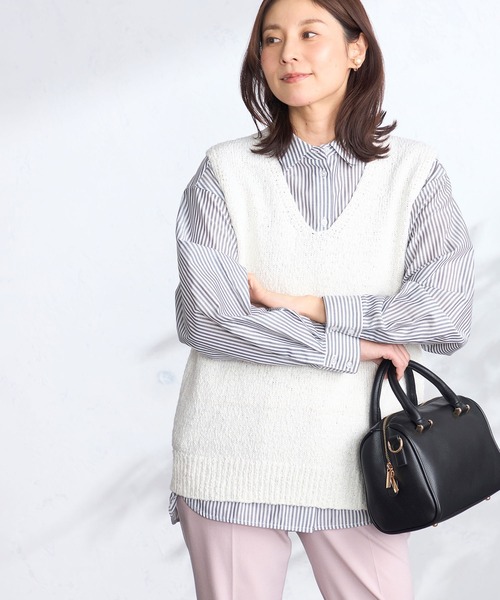 GALLORIA（ギャローリア）の「ゆるニットベスト（ベスト・レディース・オフホワイト/ネイビー・L/LL/M/S）」の2枚目の写真