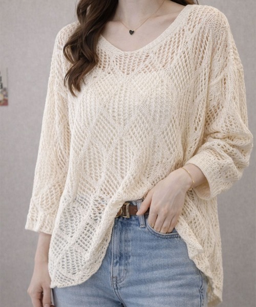 SallyLunn(サリーラン)の「メッシュ編みニットトップス(ニット/セーター・レディース・ホワイト/ブラック・LARGE/MEDIUM)」の1枚目の写真