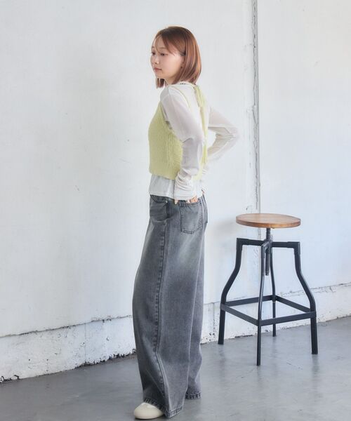 RETRO GIRL(レトロガール)の「【3サイズ展開】ワイドデニムPT(デニムパンツ・レディース・ケミカルウォッシュ/ライトブルー/ブラック・SMALL/LARGE/MEDIUM)」の6枚目の写真