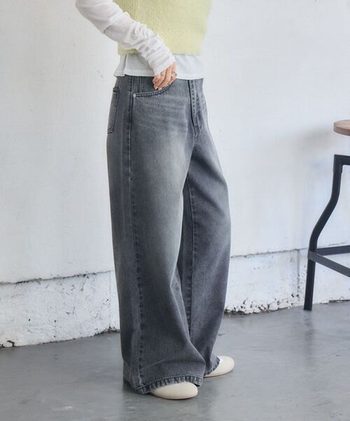 RETRO GIRL(レトロガール)の「【3サイズ展開】ワイドデニムPT(デニムパンツ・レディース・ケミカルウォッシュ/ライトブルー/ブラック・SMALL/LARGE/MEDIUM)」の12枚目の写真