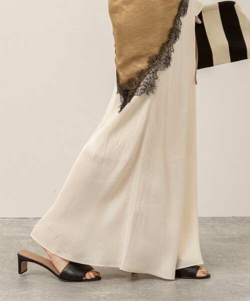 MAQWEL（マクウェル）の「《セットアップ対応》【MAQWEL/マクウェル】ウォッシャブルサテンスカート（スカート・レディース・ブラック/オフホワイト・M/S）」の11枚目の写真