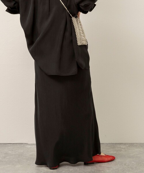 MAQWEL（マクウェル）の「《セットアップ対応》【MAQWEL/マクウェル】ウォッシャブルサテンスカート（スカート・レディース・ブラック/オフホワイト・M/S）」の14枚目の写真