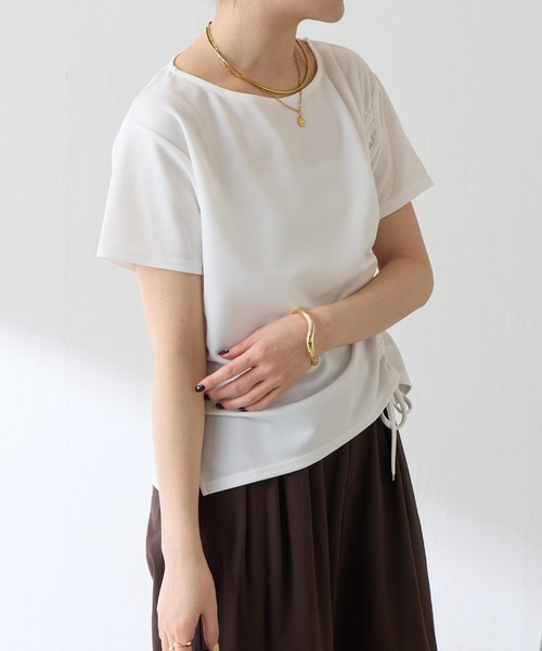 COLLAGE GALLARDAGALANTE(コラージュガリャルダガランテ)の「ドロストTブラウス/WEB限定(Tシャツ/カットソー・レディース・ホワイト/ブラック・FREE)」の7枚目の写真