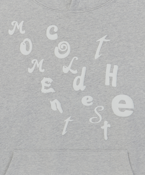 THECOLDESTMOMENT(ザコールデストモーメント)の「TCM diagonal hoodie (melange grey)(パーカー・レディース・その他・MEDIUM/LARGE)」の4枚目の写真