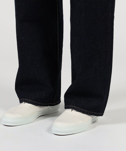BEDWIN(ベドウィン)の「【別注】EDWIN WIDE STRAIGHT ONE WASHED デニムパンツ(デニムパンツ・メンズ・ネイビー・29/31/33)」の11枚目の写真