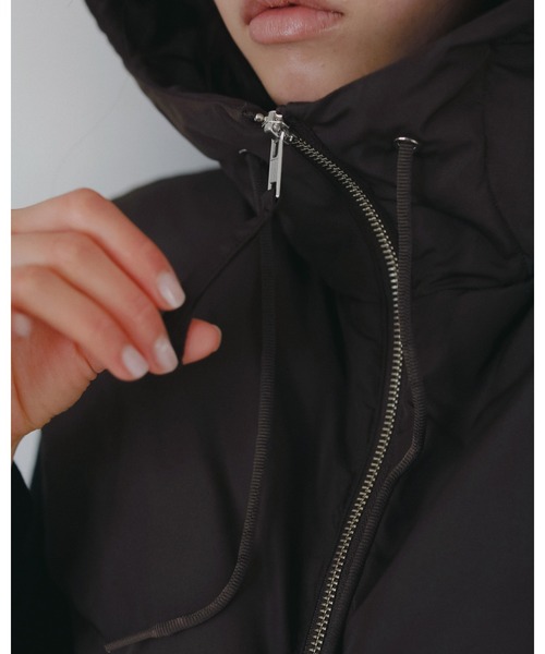 anuke(アンヌーク)の「Hooded Down Vest(その他アウター・レディース・ブラウン/アイボリー・FREE)」の15枚目の写真