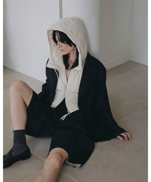 anuke(アンヌーク)の「Hooded Down Vest(その他アウター・レディース・ブラウン/アイボリー・FREE)」の12枚目の写真