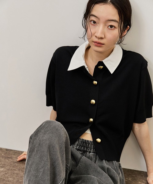 ADAM ET ROPE'(アダムエロペ)の「【サステナブル】2WAYカラー付カーディガン(カーディガン/ボレロ・レディース・ブラック/オフホワイト/サックスブルー・FREE)」の2枚目の写真