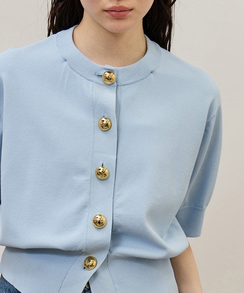 ADAM ET ROPE'(アダムエロペ)の「【サステナブル】2WAYカラー付カーディガン(カーディガン/ボレロ・レディース・ブラック/オフホワイト/サックスブルー・FREE)」の8枚目の写真