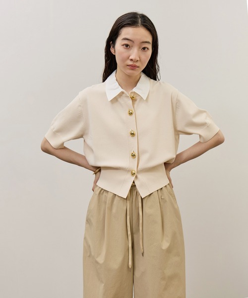 ADAM ET ROPE'(アダムエロペ)の「【サステナブル】2WAYカラー付カーディガン(カーディガン/ボレロ・レディース・ブラック/オフホワイト/サックスブルー・FREE)」の12枚目の写真