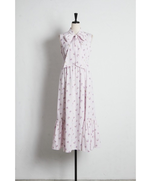 tocco closet(トッコ クローゼット)の「【ZOZO限定】チークフラワーパターンボウタイノースリーブワンピース(ワンピース・レディース・ピンク/ラベンダー/アイボリー・M)」の10枚目の写真
