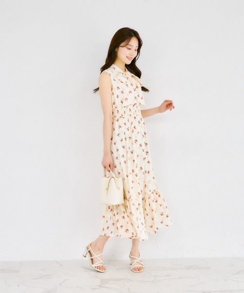 tocco closet(トッコ クローゼット)の「【ZOZO限定】チークフラワーパターンボウタイノースリーブワンピース(ワンピース・レディース・ピンク/ラベンダー/アイボリー・M)」の15枚目の写真