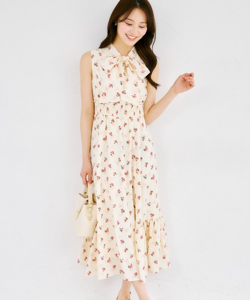 tocco closet(トッコ クローゼット)の「【ZOZO限定】チークフラワーパターンボウタイノースリーブワンピース(ワンピース・レディース・ピンク/ラベンダー/アイボリー・M)」の18枚目の写真