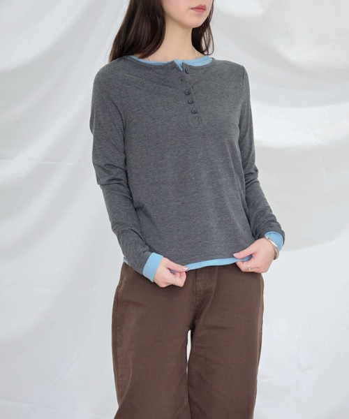 Dita Muaj.（ディータムアージュ）の「ヘンリーネックレイヤードロンT（Tシャツ/カットソー・レディース・チャコールグレー・FREE）」の3枚目の写真