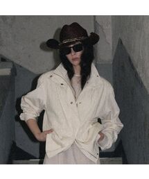KUME（クメ）の「Lightweight Oversized Blouson, Ivory（MA-1）」