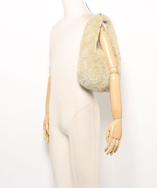 BIRTHDAY BAR（バースデイバー）の「エコファーワンハンドルシンプルトート　GN（ショルダーバッグ・レディース・グリーン・0）」の5枚目の写真