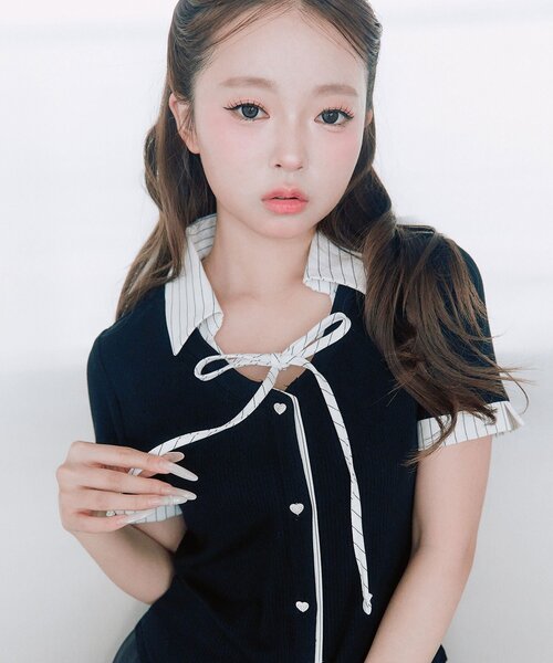 OLIVE des OLIVE（オリーブデオリーブ）の「レイヤード風衿トップス（Tシャツ/カットソー・レディース・トップグレー/ブラック/サックスブルー/ベージュ・FREE）」の3枚目の写真