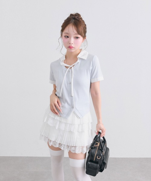 OLIVE des OLIVE（オリーブデオリーブ）の「レイヤード風衿トップス（Tシャツ/カットソー・レディース・トップグレー/ブラック/サックスブルー/ベージュ・FREE）」の18枚目の写真