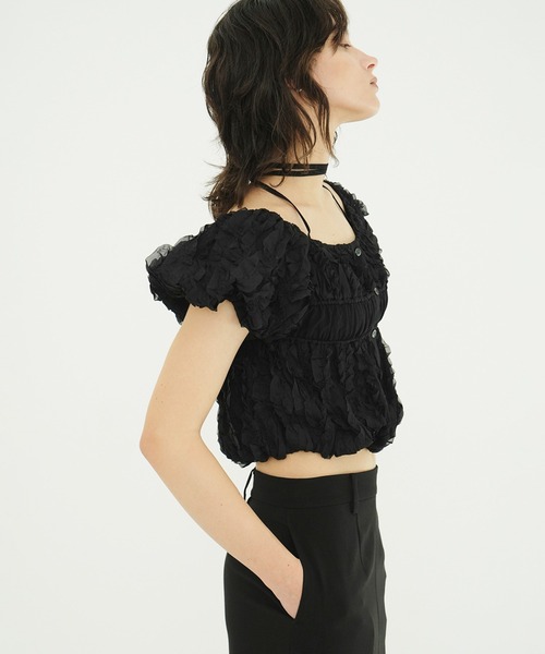 CLANE（クラネ）の「W FACE TOPSTITCHED FRILL TOPS（その他トップス・レディース・ブラック/アイボリー・2/1）」の11枚目の写真