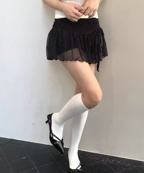 Achic(アシック)の「ドット柄フリルミニスカート インナーパンツ付き(スカート・レディース・ブラック/ホワイト・M)」の22枚目の写真