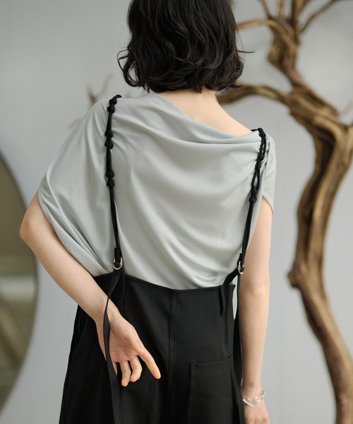 LAULEN(ローレン)の「Back knot wide salopette /ディープVネックバックノットワイドサロペット(サロペット/オーバーオール・レディース・ブラック/アイボリー・FREE)」の15枚目の写真