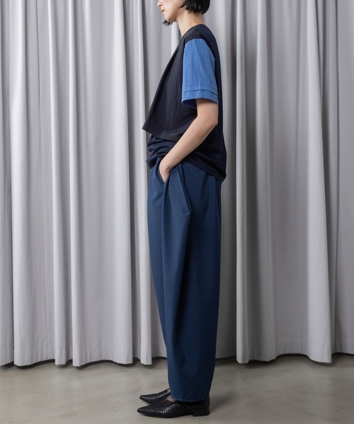 MARECHAL TERRE(マルシャルテル)の「【接触冷感 / 撥水加工 / 花粉防止】コンビネーションデザインTシャツ(Tシャツ/カットソー・レディース・ブラック/オフホワイト/ライトグレー/ネイビー・MEDIUM)」の21枚目の写真