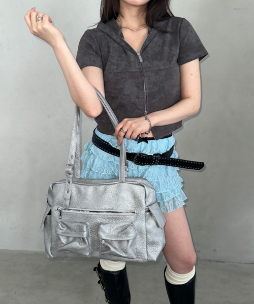 Bamm(バム)の「【A4サイズ収納可能】マルチポケットエンボストートバッグ(トートバッグ・レディース・ブラック/シルバー・FREE)」の11枚目の写真